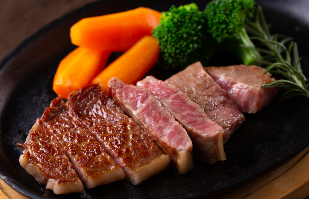 ステーキ 仕上げ バター ガーリック